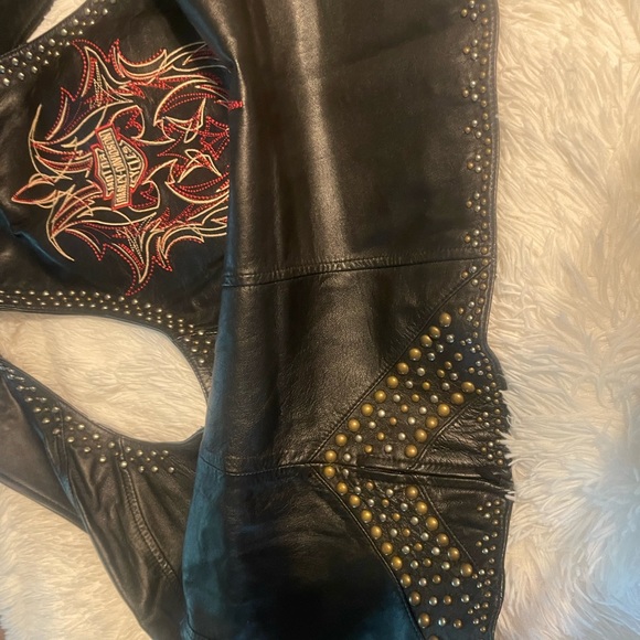 Harley-Davidson Vest embroidered and studded - Picture 3 of 17